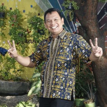 Nur Hasan, S.Pd., M.Pd.